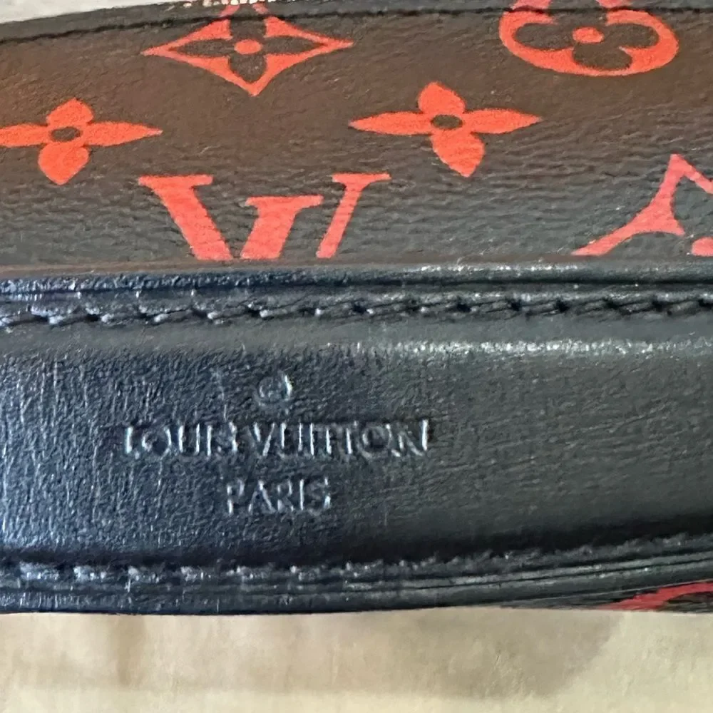 Louis Vuitton Limited Edition Monogram Infrarouge Canvas Pochette Metis